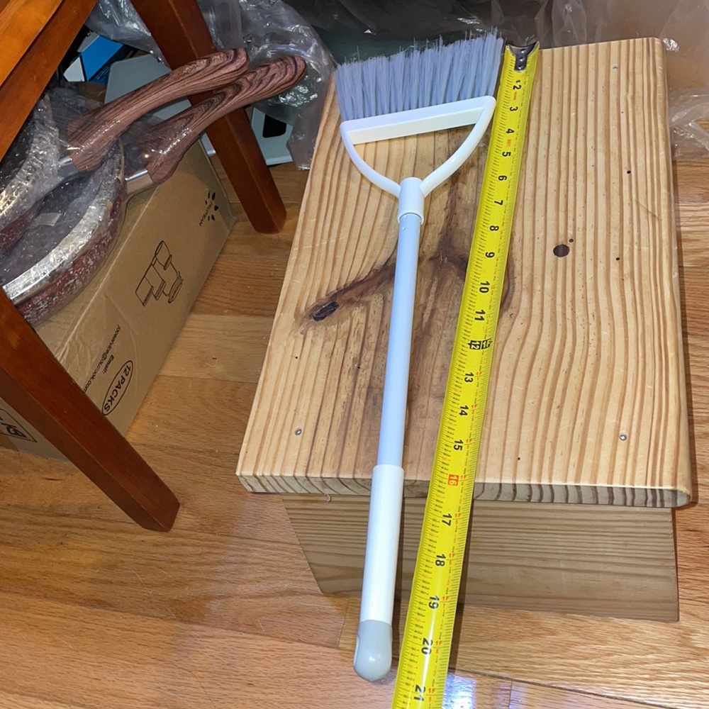 ‼️FLASH SALE‼️ Brand new broom